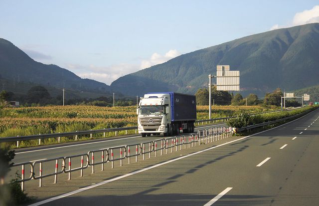 天津啟用道路貨物運輸經營許可證電子證照，提升危貨運輸管理效率